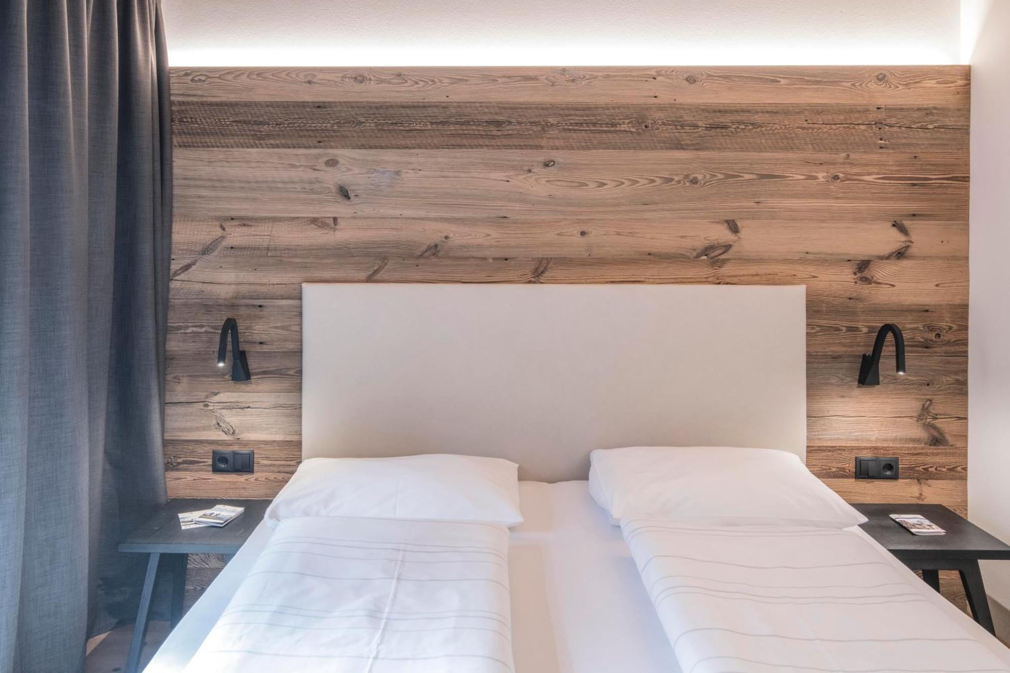 Hotel Wieser Campo di Trens Chambre photo